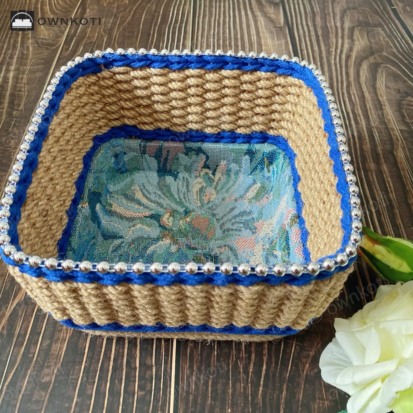 Vintage Floral Hand-woven Tabletop Storage Basket