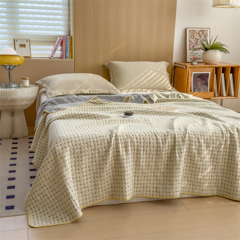 Breathable Three Layers Cotton Gauze Quilt - image 24