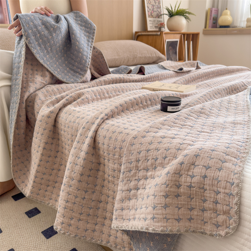 Breathable Three Layers Cotton Gauze Quilt - image 17