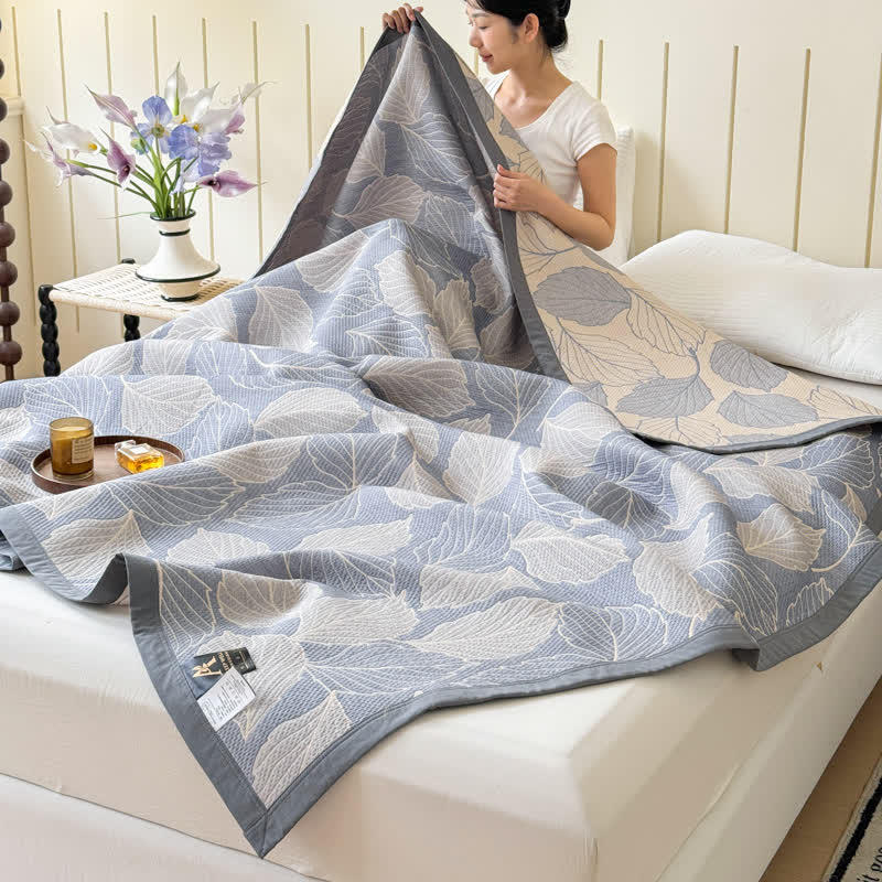 Mulberry Leaf Print Cotton Triple Gauze Quilt