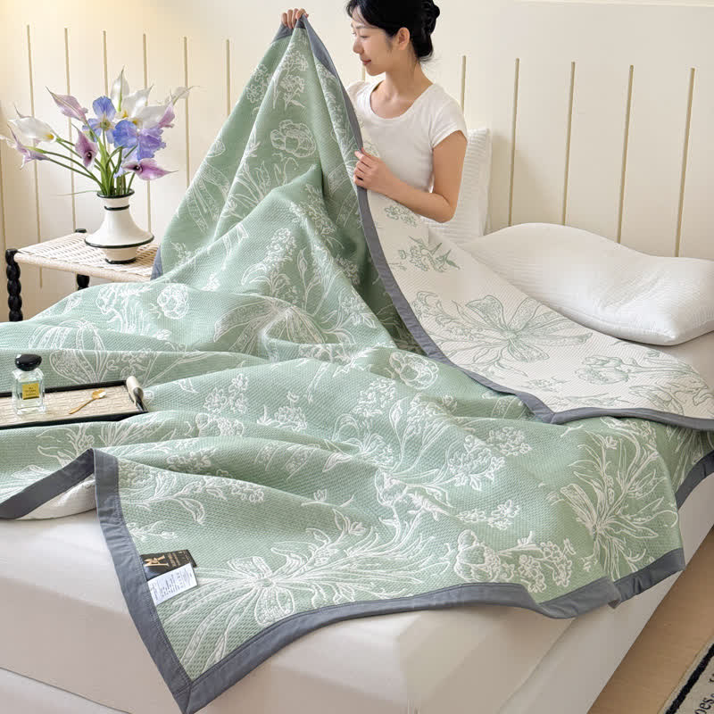 Elegant Bouquet Cotton Gauze Reversible Quilt