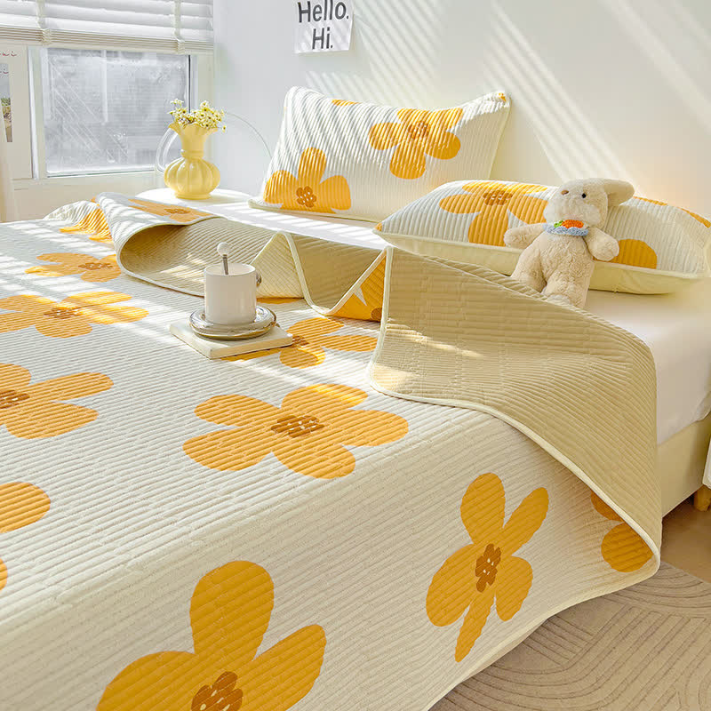 Cotton Rustic Floral Print Coverlet