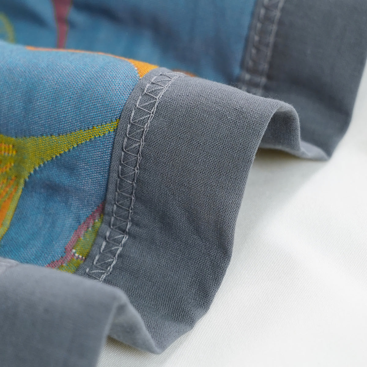 Ginkgo Leaf Cotton Reversible Quilt - image 9