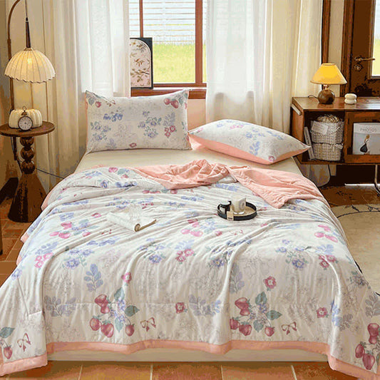 Elegant Floral Cotton Double Layer Gauze Summer Quilt