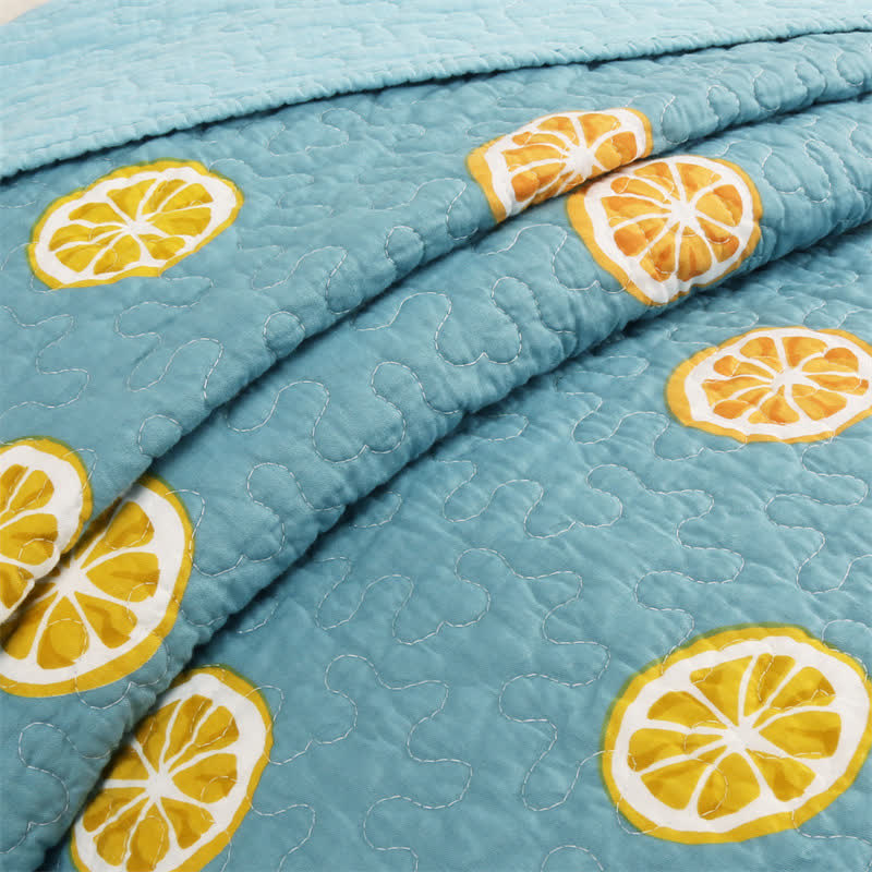 Fresh Lemon Print Cotton Quilt