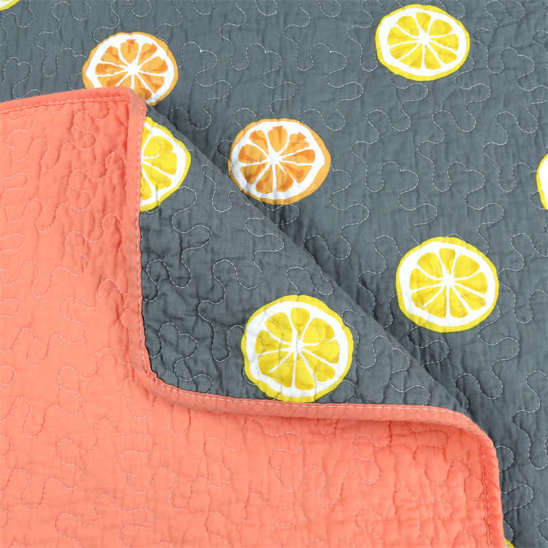 Fresh Lemon Print Cotton Quilt