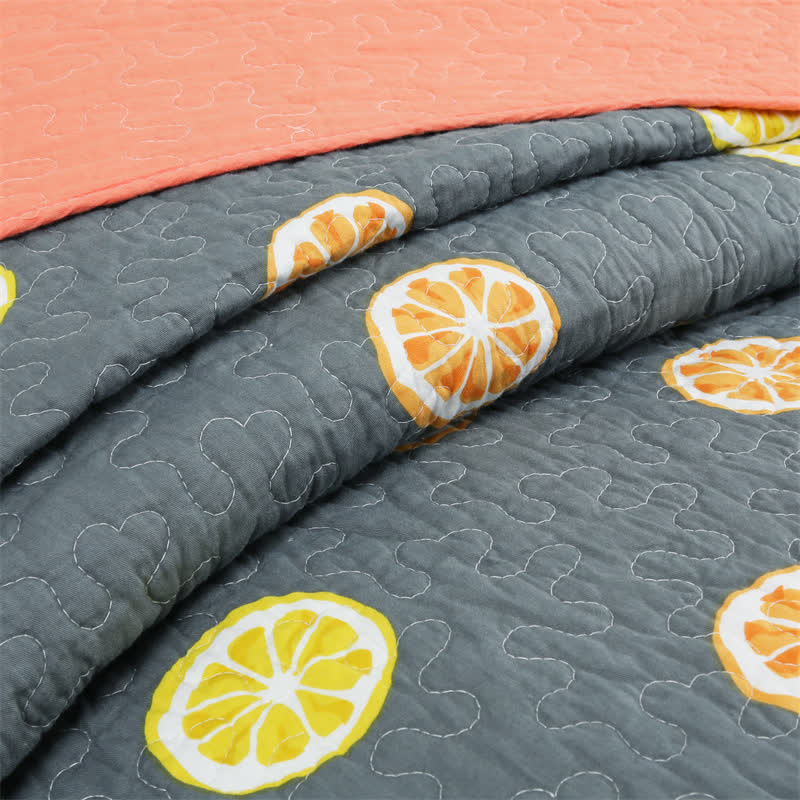 Fresh Lemon Print Cotton Quilt