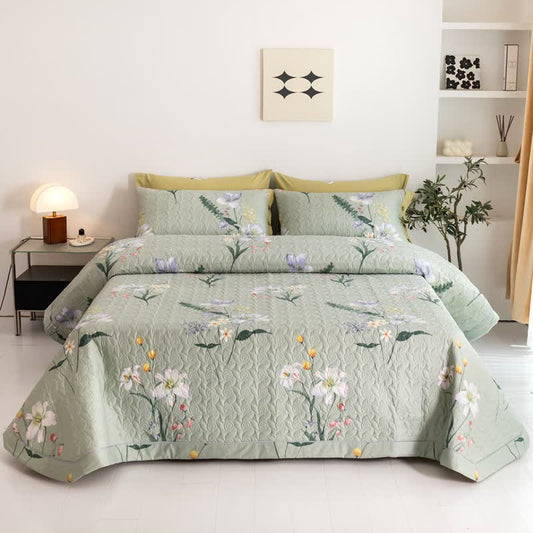 Rustic Floral Leaf Cotton Quilt
