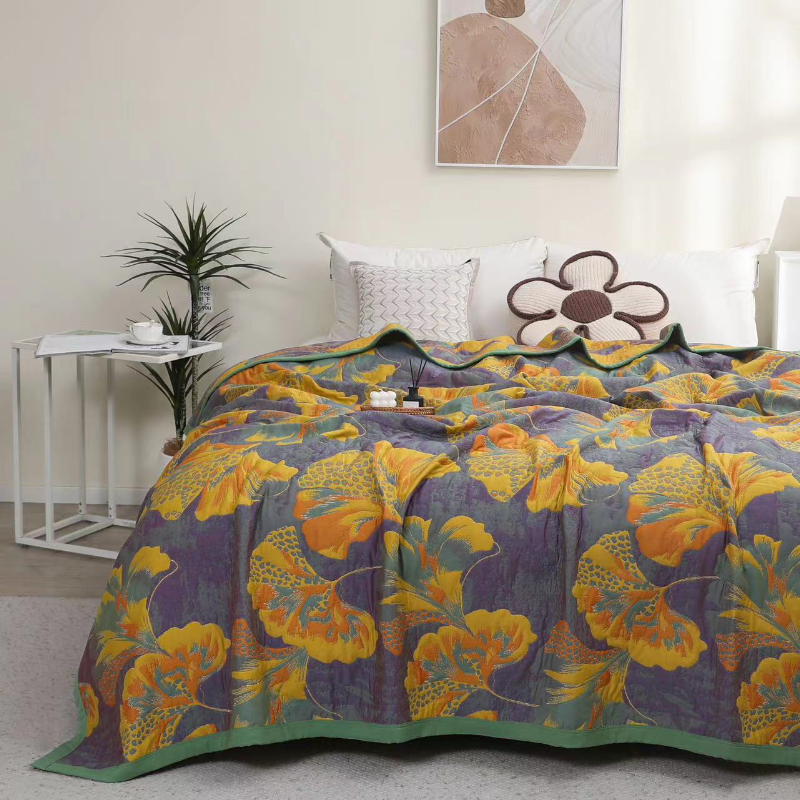 Ginkgo Leaf Soft Cotton Gauze Quilt