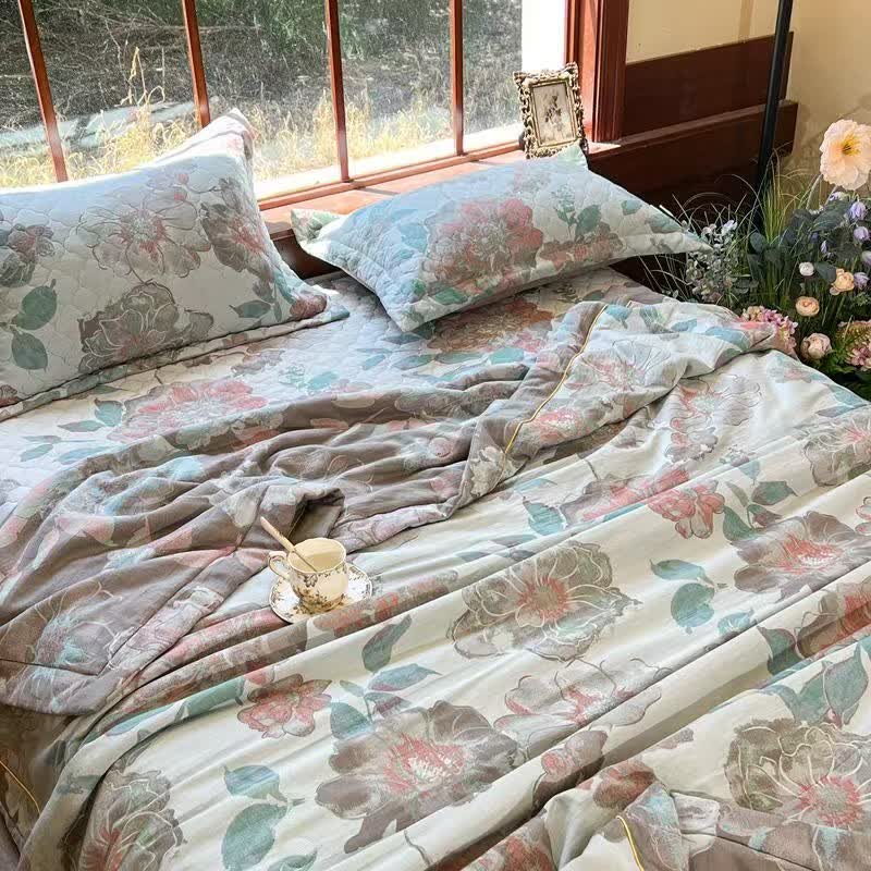 Luxurious Floral Jacquard Summer Cotton Quilt