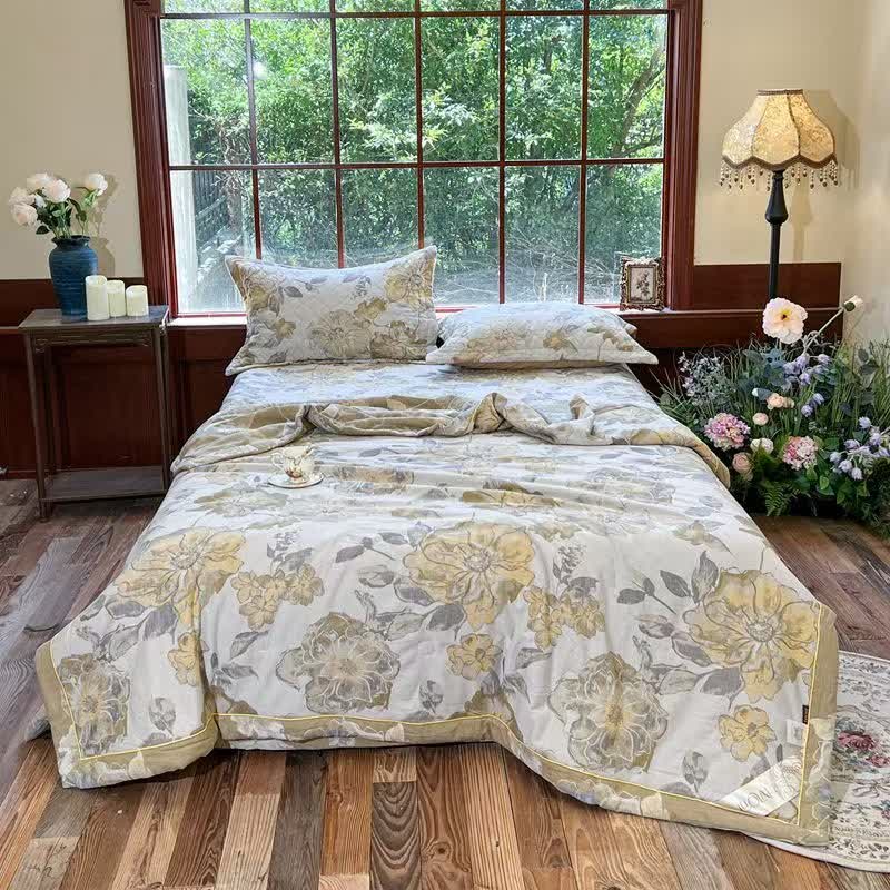 Luxurious Floral Jacquard Summer Cotton Quilt