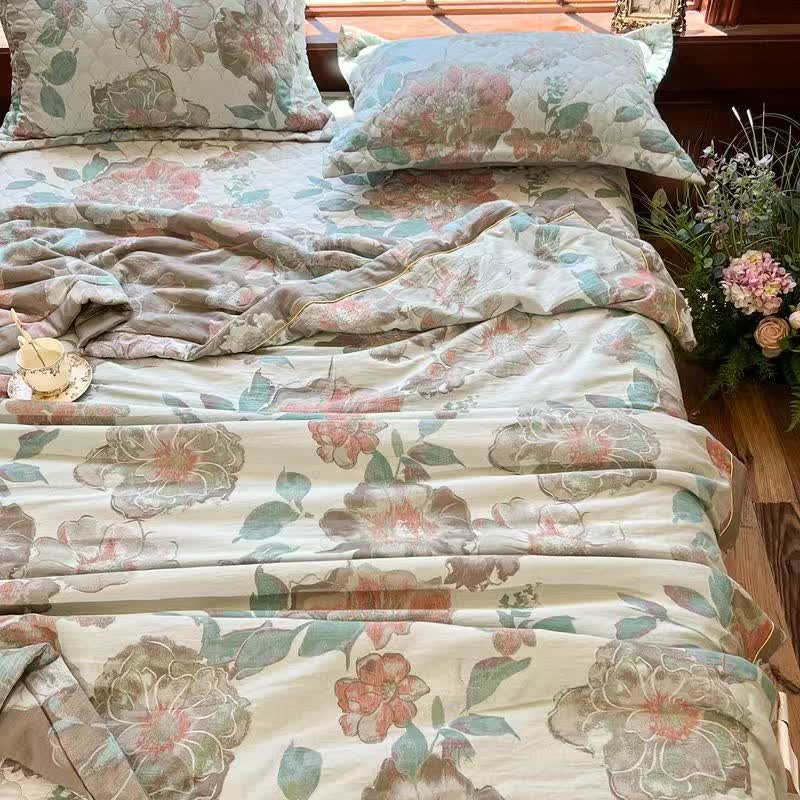 Luxurious Floral Jacquard Summer Cotton Quilt