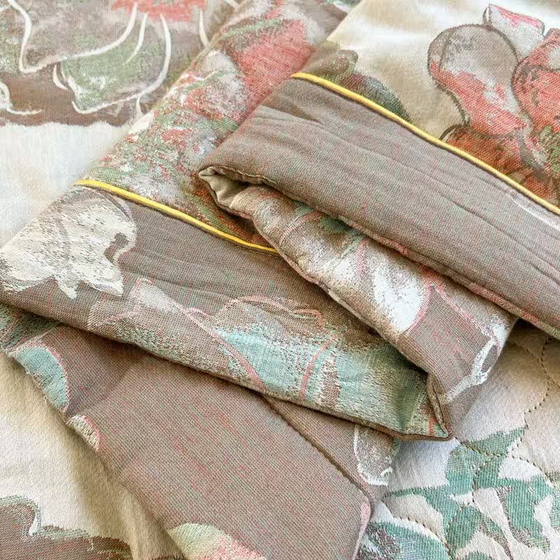 Luxurious Floral Jacquard Summer Cotton Quilt