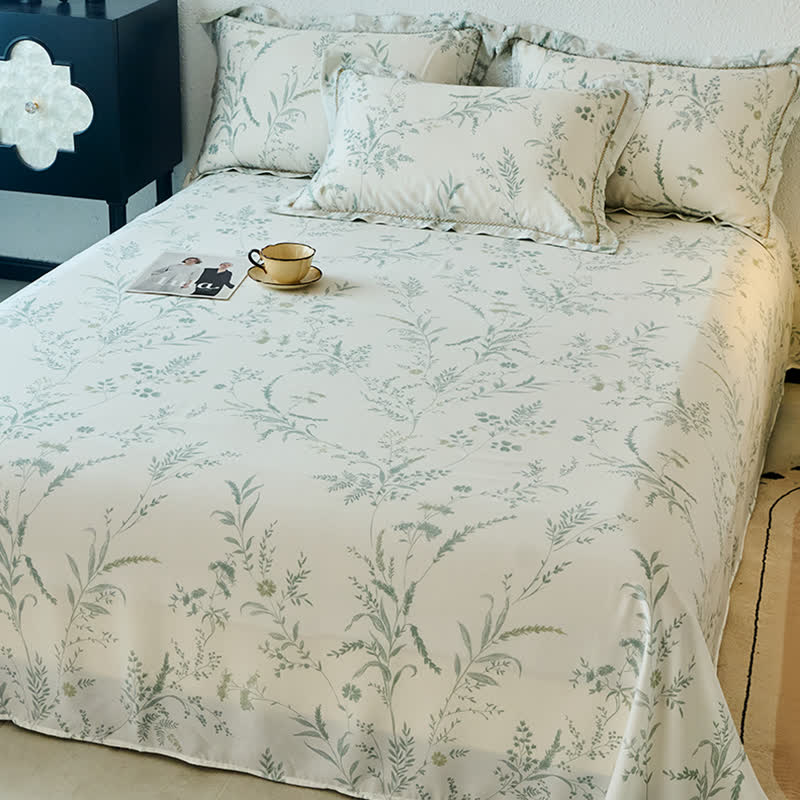Lavender Print Silky Soft Summer Coverlet