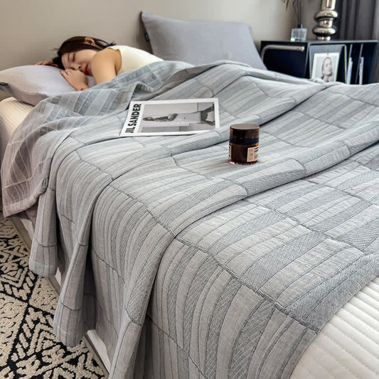 Minimalist Stripe Print Cotton Muslin Quilt