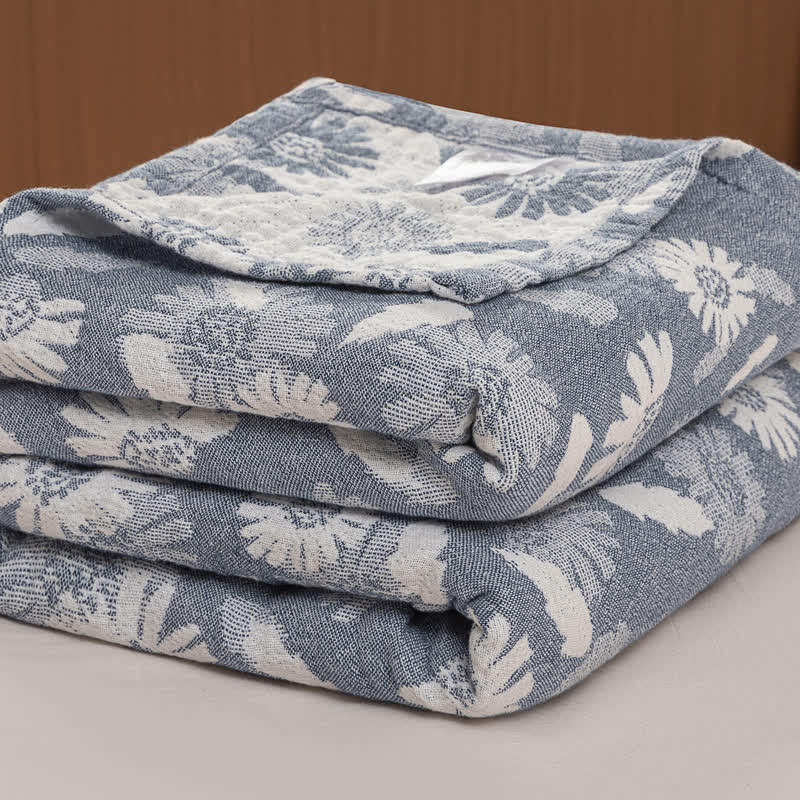 Blue Daisy Print Cotton Gauze Quilt
