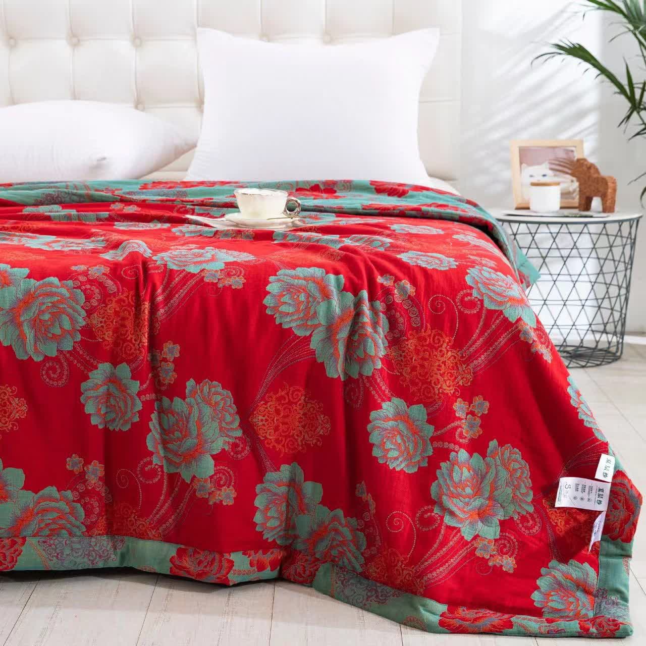 Red Peony Cotton Gauze Jacquard Quilt