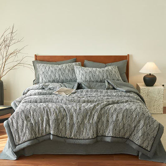 Leaf Stripe Natural Cotton Gauze Quilt - King - image 1