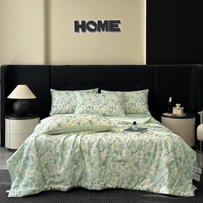 Silky Watercolor Flower Print Natural Quilt - Green - Bedding Sets - King - image 1