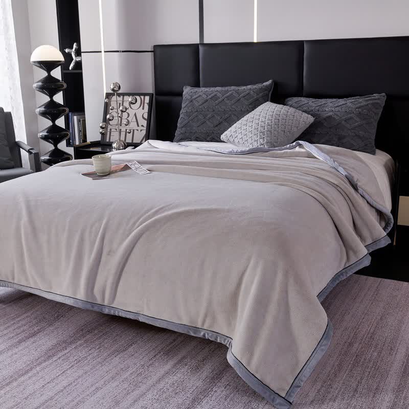 Minimalist Style Solid Color Blanket - image 8
