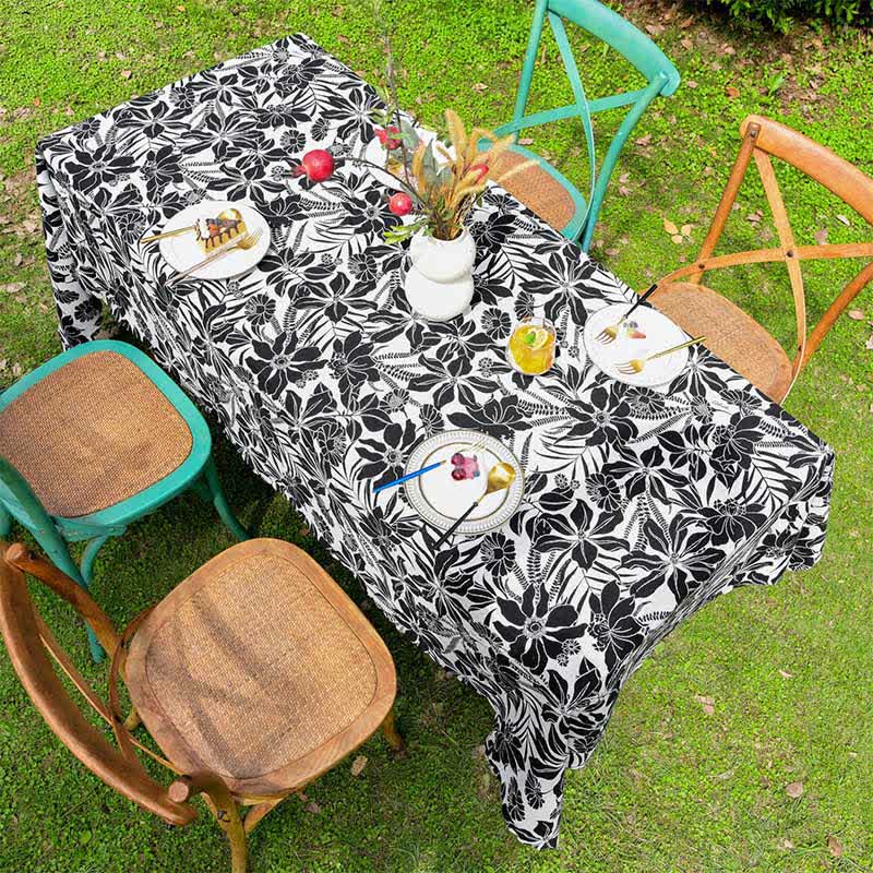 Vintage Black Floral Scalloped Edge Tablecloth - image 5