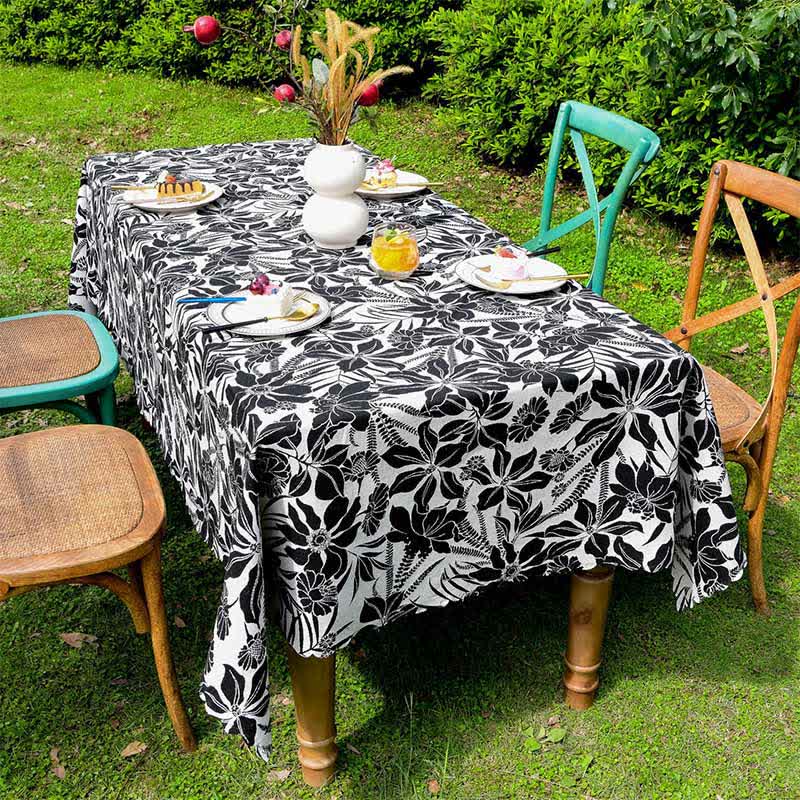 Vintage Black Floral Scalloped Edge Tablecloth - image 4