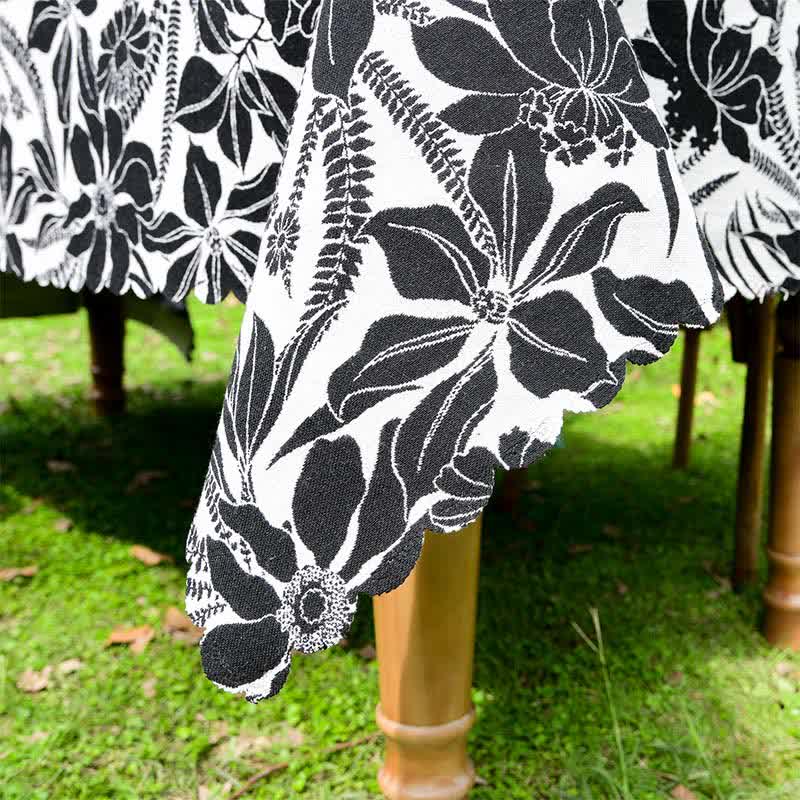 Vintage Black Floral Scalloped Edge Tablecloth - image 6