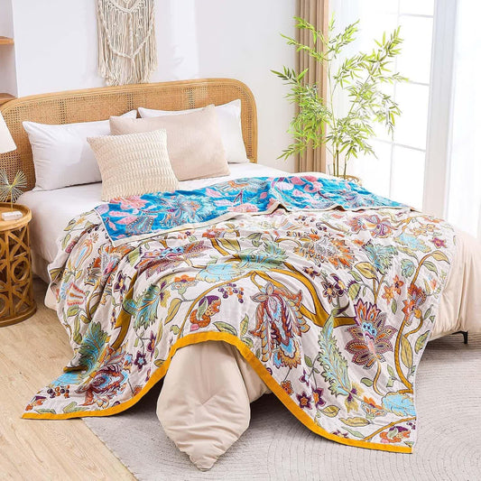 Retro Floral Muslin Cotton Gauze Quilt - King - image 1