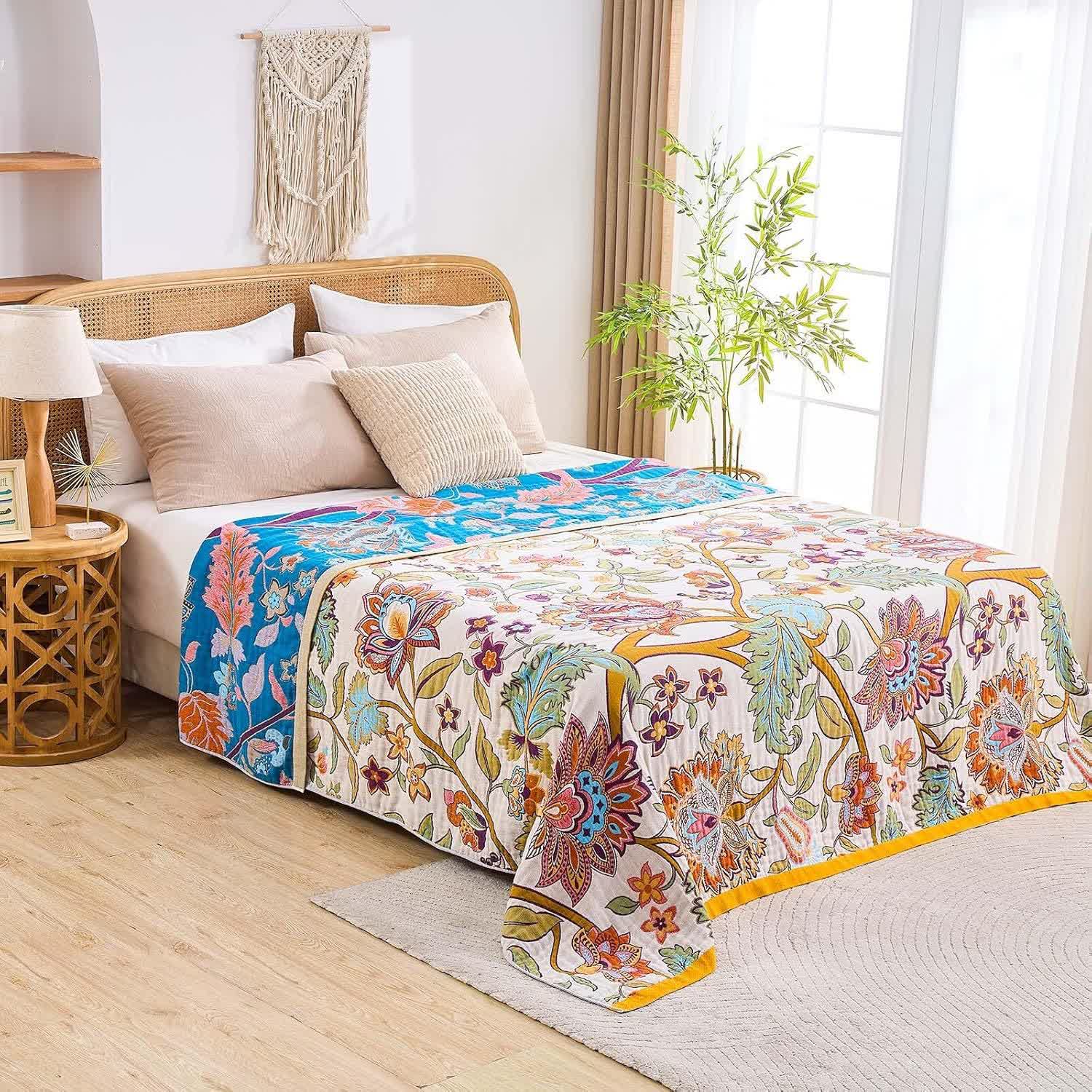 Retro Floral Muslin Cotton Gauze Quilt - image 2