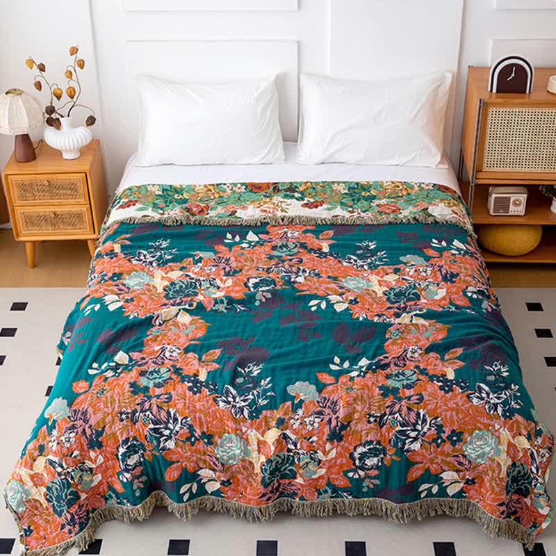 Wonderland Flower Natural Cotton Tassel Quilt - image 1
