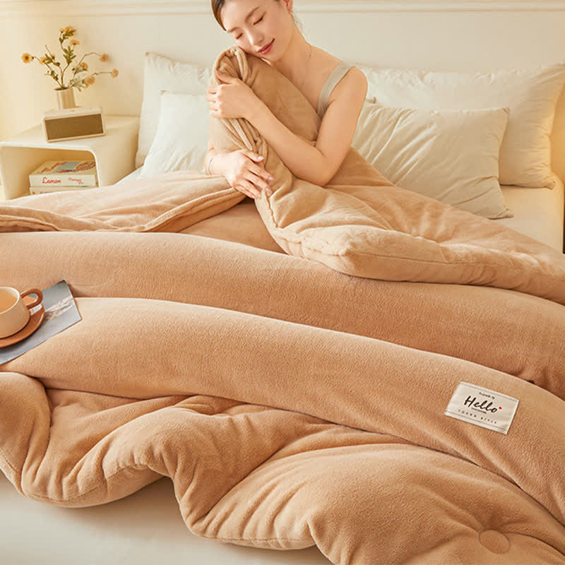 Simple Solid Color Warm Plush Blanket - image 4