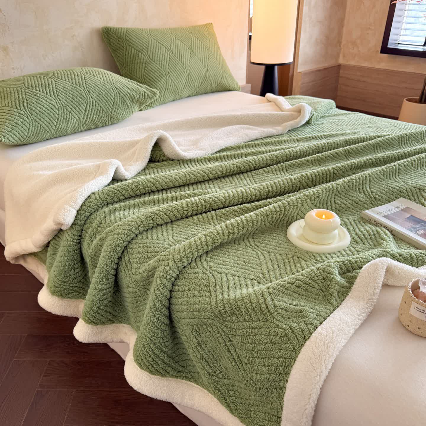 Reversible Warm Sherpa Throw Blanket - Green - 2PCS Pillowcases - 19" x 29" - image 16