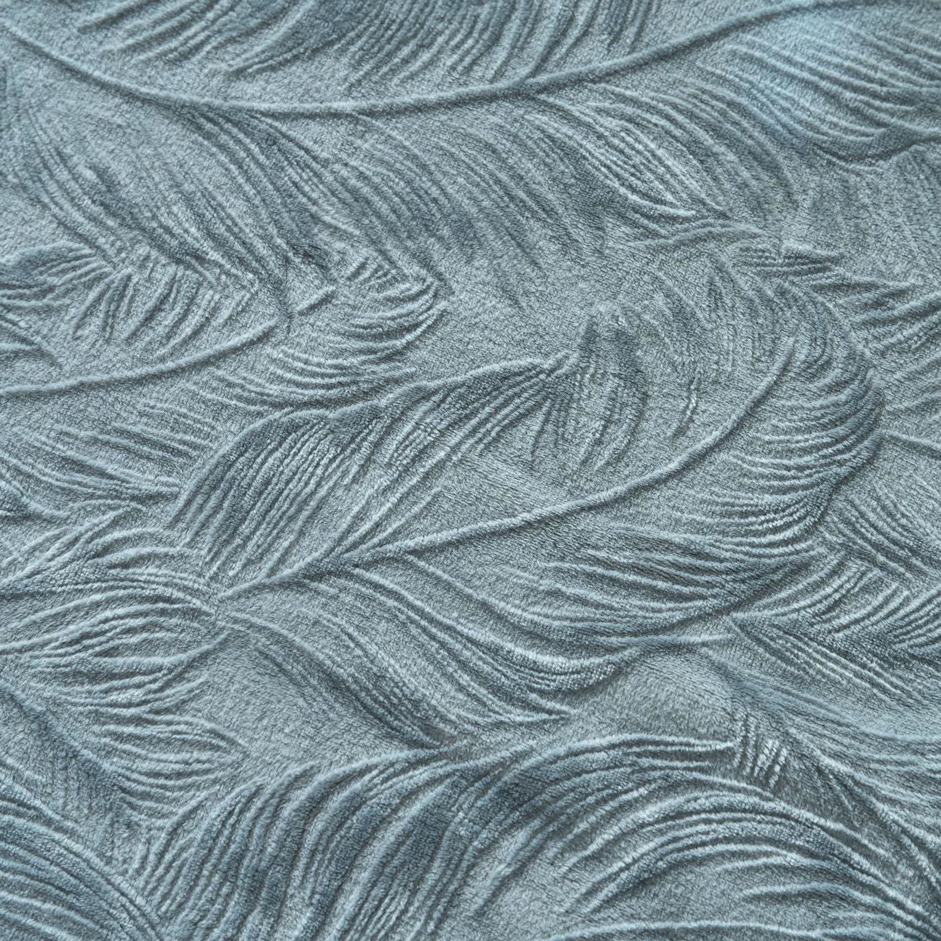 Leaf Textured Warm Throw Blanket - image 3