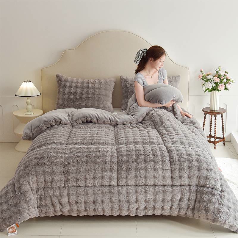 Double Fleece Smooth Warm Quilt Blanket  - image 8