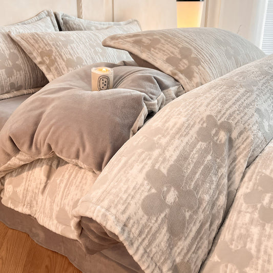 Cozy Thick Embossed Fleece Bedding Set (4PCS)  - image 1