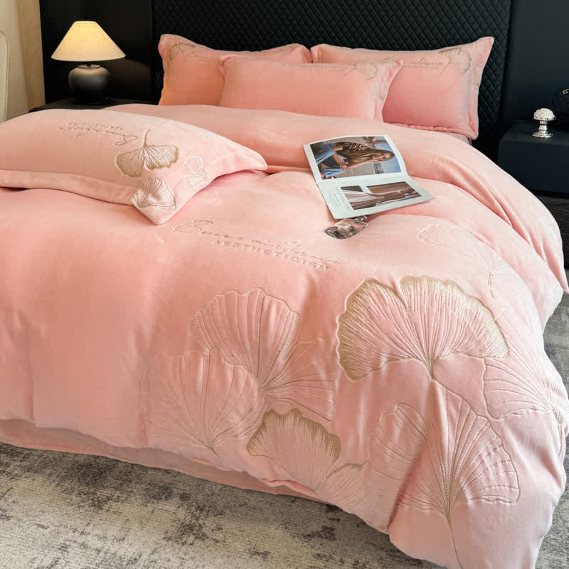 Ownkoti Elegant Ginkgo Leaf Plush Bedding Set(4PCS) - image 10