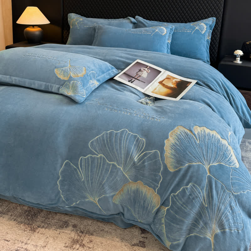 Ownkoti Elegant Ginkgo Leaf Plush Bedding Set(4PCS) - image 8