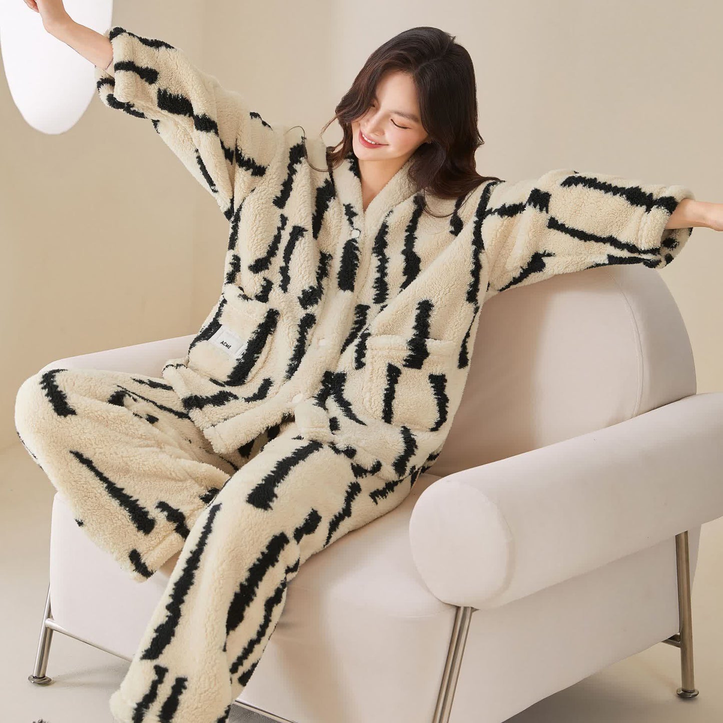 Ownkoti Vertical Stripe Fleece Loungewear Set - image 2