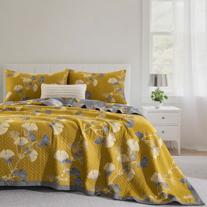 Ginkgo Leaf Natural Cotton Reversible Quilt - image 35
