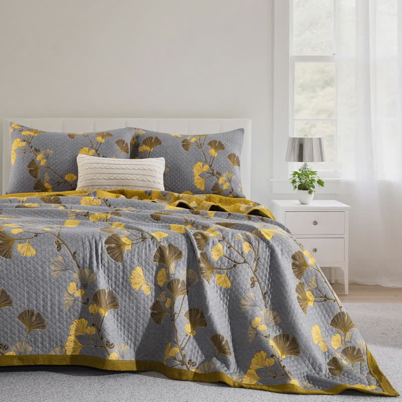 Ginkgo Leaf Natural Cotton Reversible Quilt - image 42