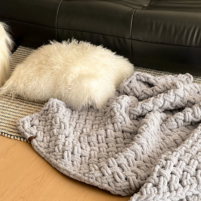 Chunky Knit Hand-Woven Throw Blanket - image 20