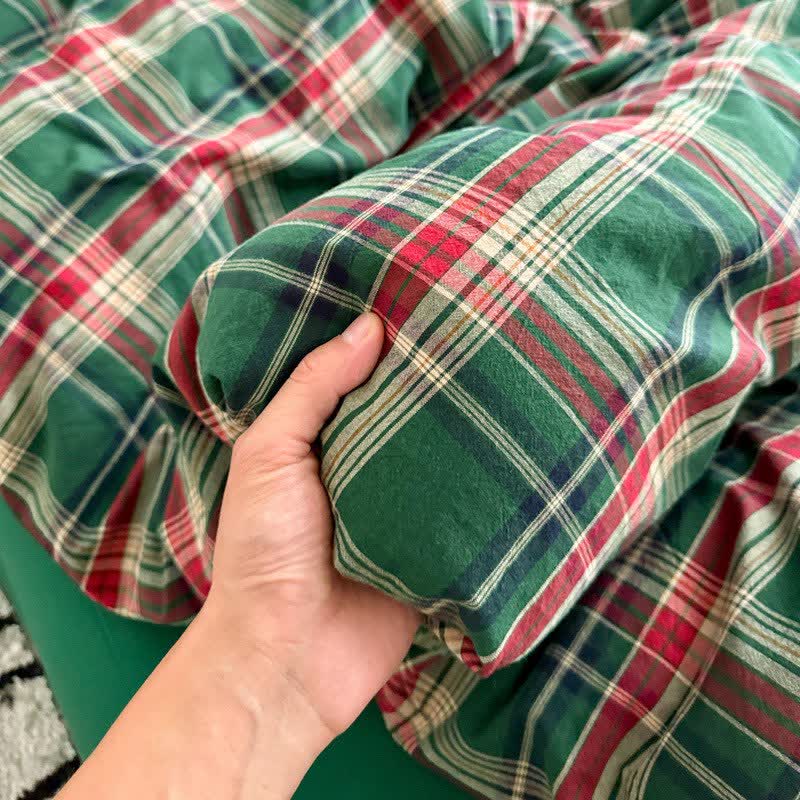 Classic Plaid Cotton Bedding Set - image 8
