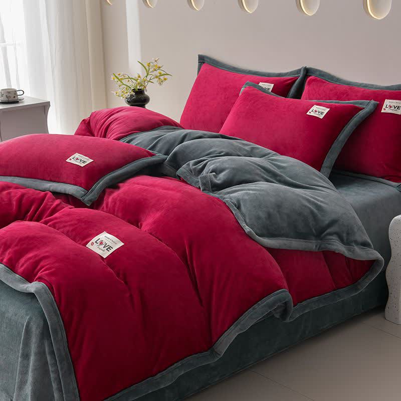 Reversible Warm Plush Bedding Set(4PCS) - Wine + Dark Gray - King - image 0