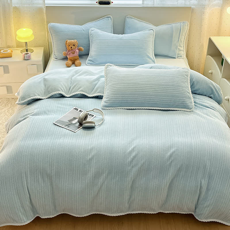Wavy Stripe Jacquard Plush Bedding Set - image 18