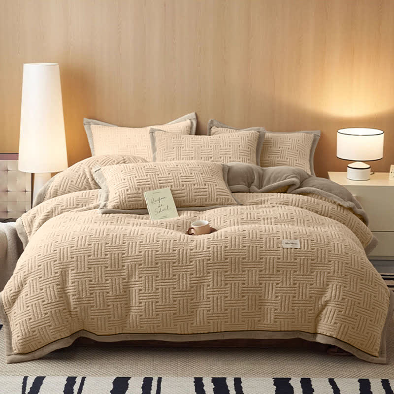Stripe Knot Textured Plush Bedding Set - image 2