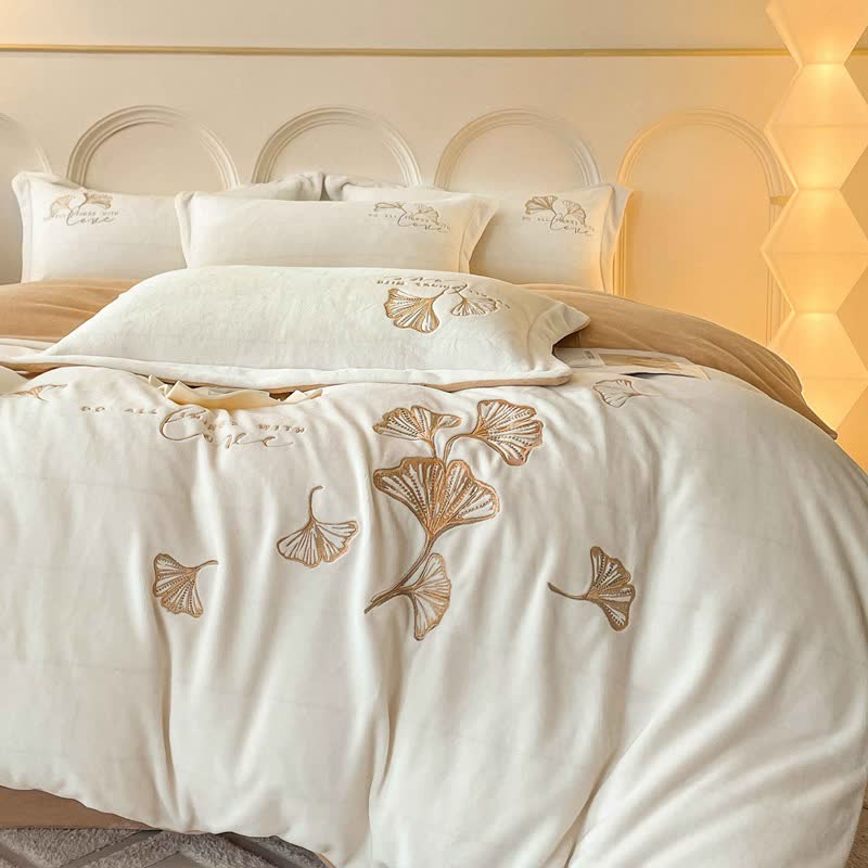 Ginkgo Leaf Embroidered Plush Bedding Set(4PCS) - White - King - image 1