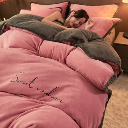 Sweet Home Printed Plush Bedding Set(4PCS) - Pink - King - image 0