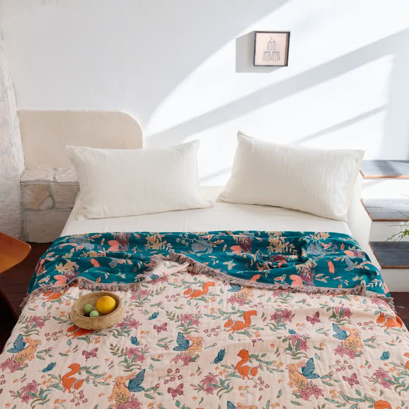 Ownkoti Squirrel Butterfly Floral Cotton Gauze Quilt - image 3