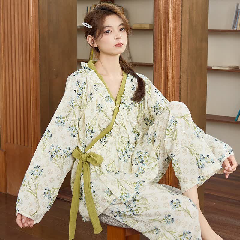 Ruffled Neck Fresh Floral Loungewear Set - Green - XXL - image 0