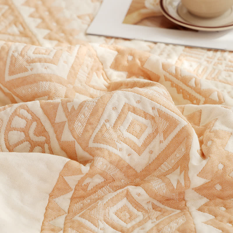Beige Geometric Pattern Cotton Gauze Quilt - image 2